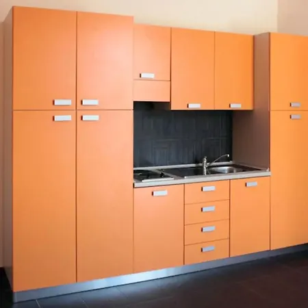 Cosy Studio In The Heart Of 30 M² With Parking Included * Nicolosi